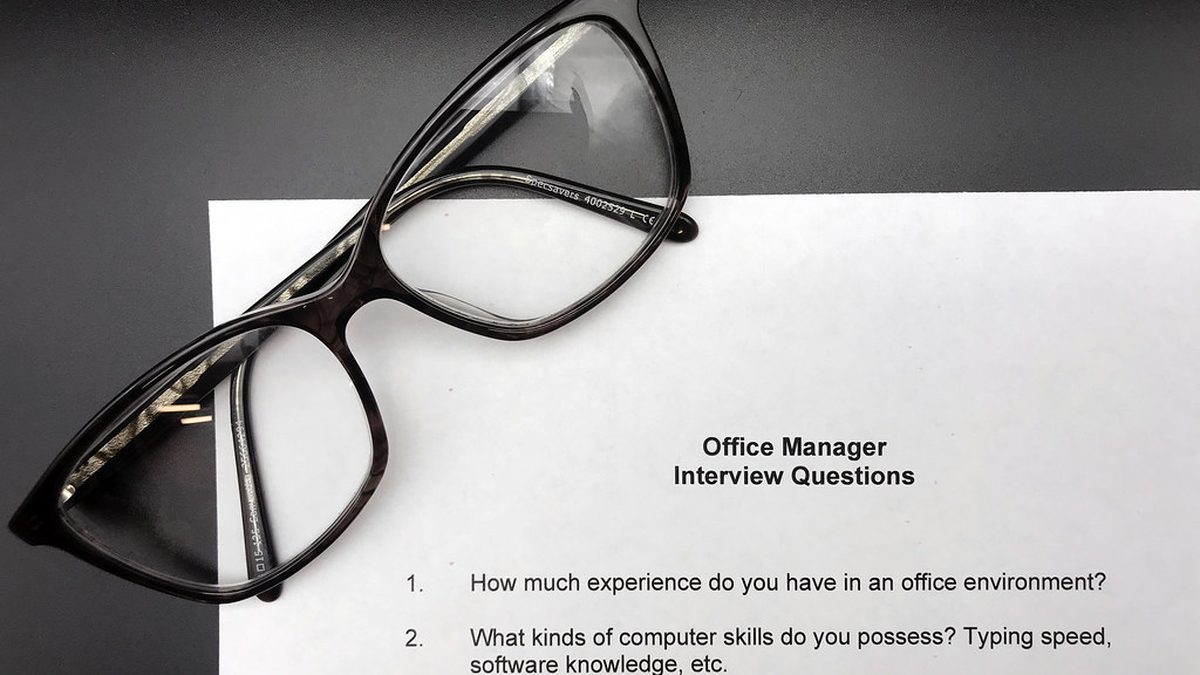 How to answer 'tell me about yourself' in a job interview